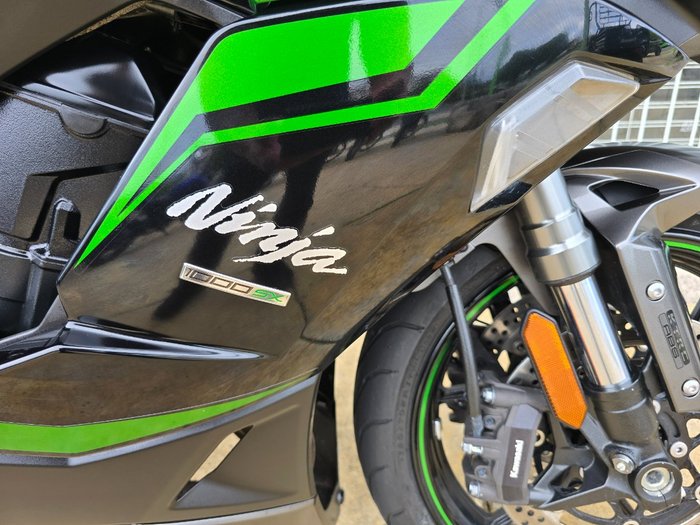 2024 Kawasaki NINJA 1000SX Green