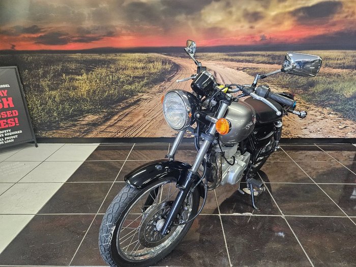 2016 Suzuki TU250X SILVER