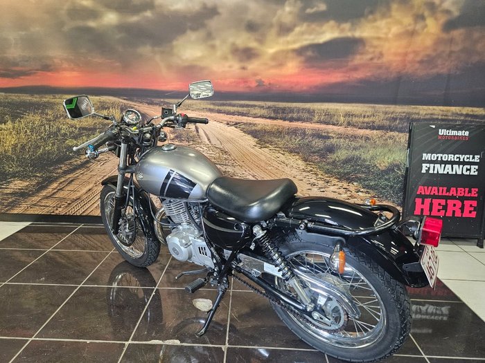 2016 Suzuki TU250X SILVER