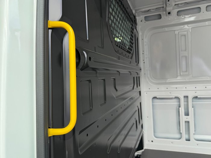 2026 Volkswagen Crafter 35 TDI410