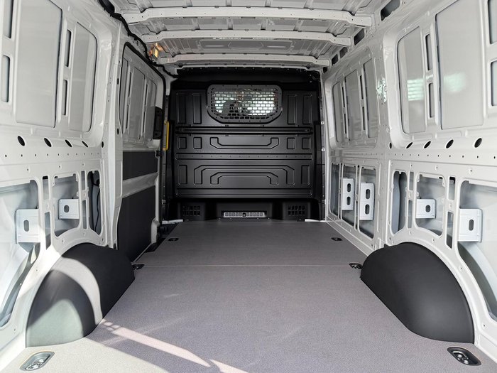 2026 Volkswagen Crafter 35 TDI410