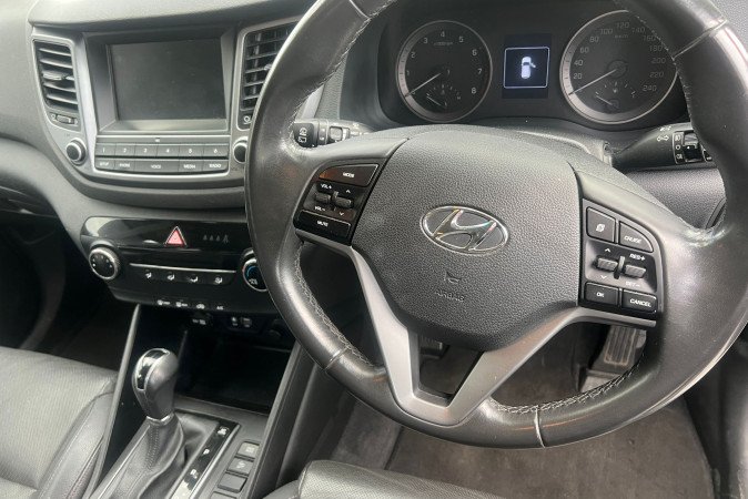 2016 HYUNDAI TUCSON