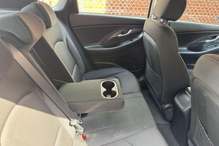 2018 Hyundai i30 Active PD MY18 Polar White