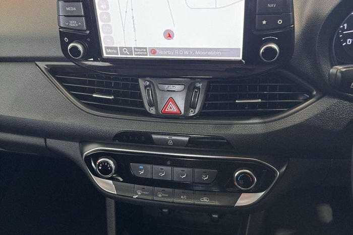 2018 Hyundai i30 Active PD MY18 Polar White