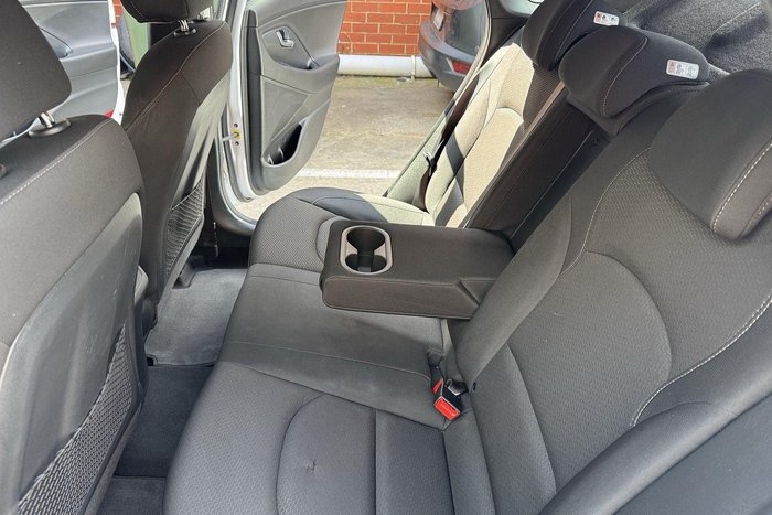 2018 Hyundai i30 Active PD MY18 Polar White