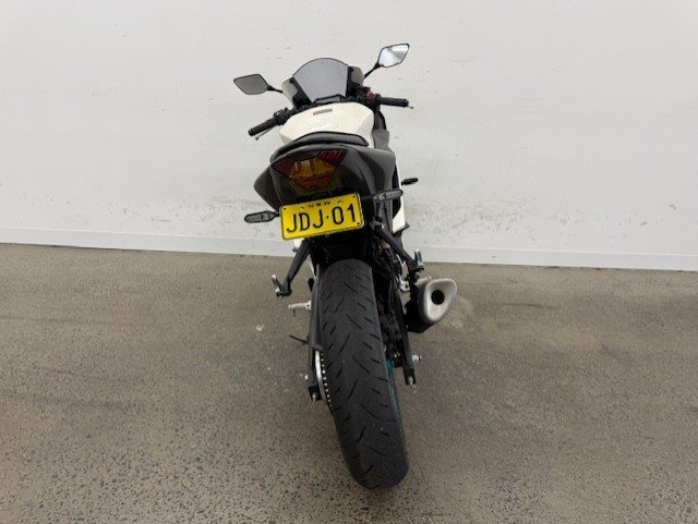 2023 Yamaha YZF-R3 White