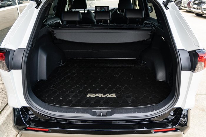 2024 Toyota RAV4 XSE