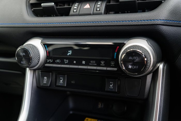 2024 Toyota RAV4 XSE