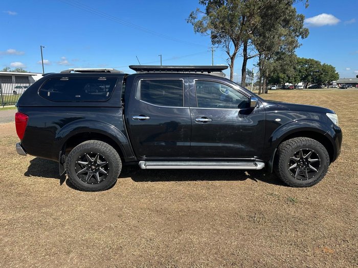 2015 Nissan Navara RX