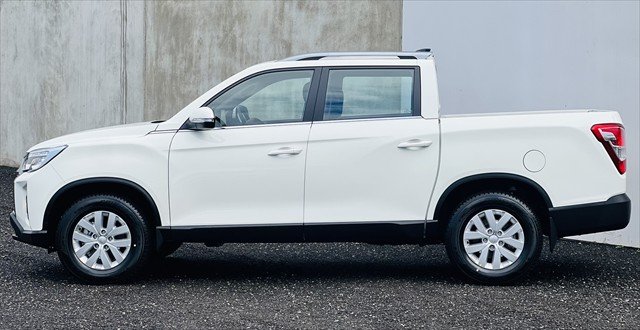 2026 KGM Musso ELX