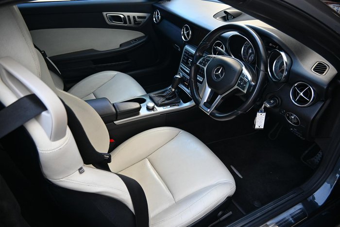 2011 Mercedes-Benz SLK-Class SLK350 BlueEFFICIENCY