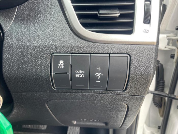 2015 Hyundai i30 Active GD4 Series II MY16 Polar White