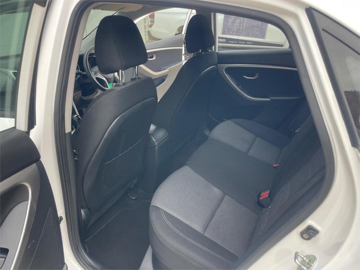 2015 Hyundai i30 Active GD4 Series II MY16 Polar White