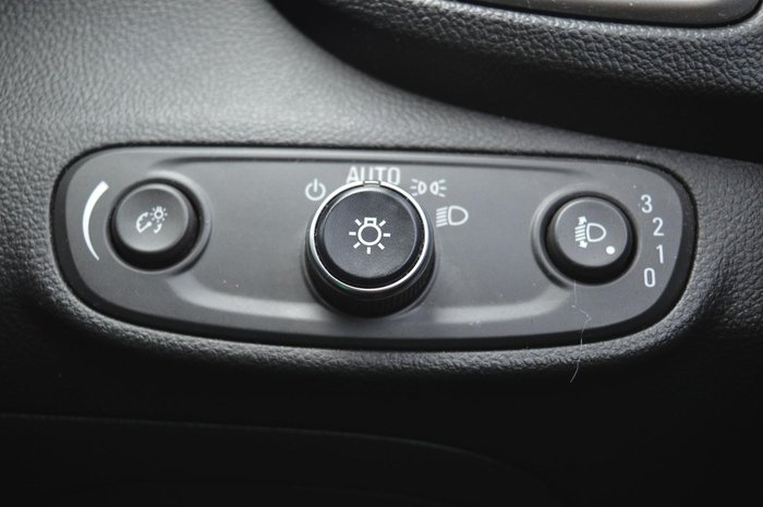 2018 Holden Trax LS TJ MY18 Abalone White