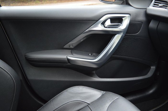 2017 Peugeot 2008 Allure A94 MY17 Bianca White