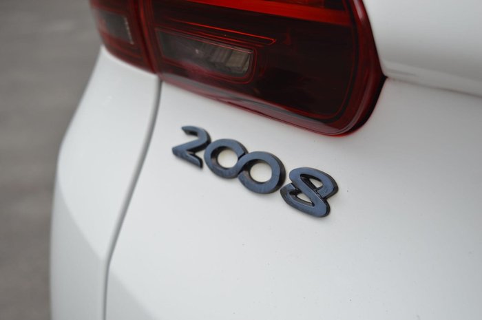 2017 Peugeot 2008 Allure A94 MY17 Bianca White