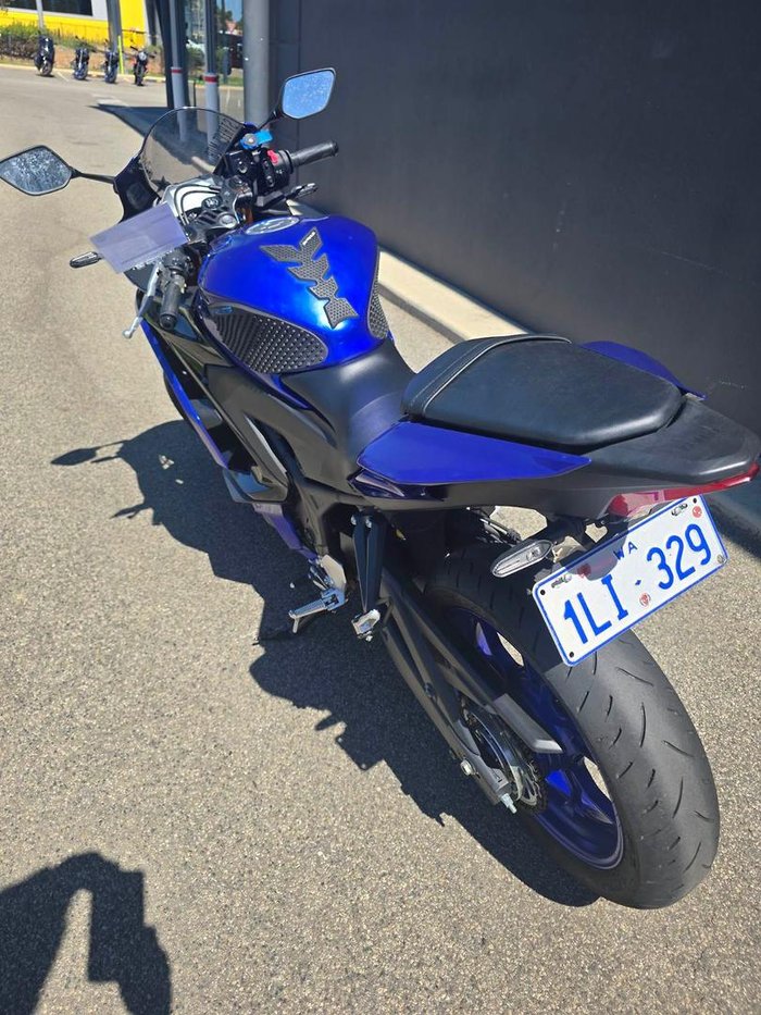 2025 Yamaha YZF-R3 R3 Blue