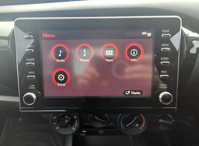 2022 Toyota Hilux SR