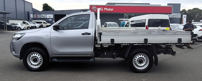 2022 Toyota Hilux SR