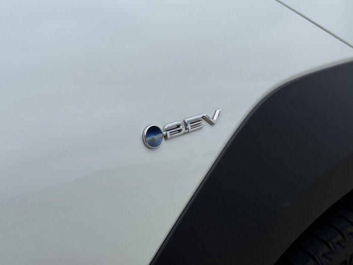 2023 Toyota BZ4X 2WD