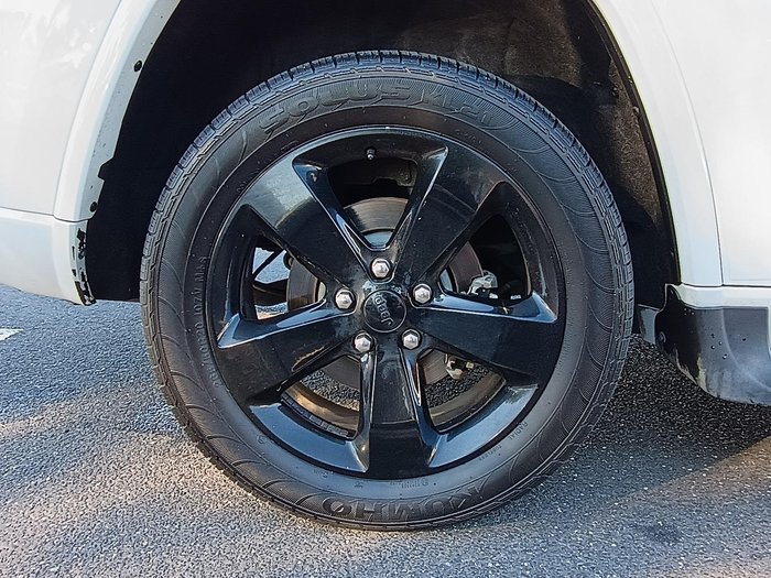 2015 Jeep Grand Cherokee Blackhawk WK MY15 4X4 Dual Range Bright White