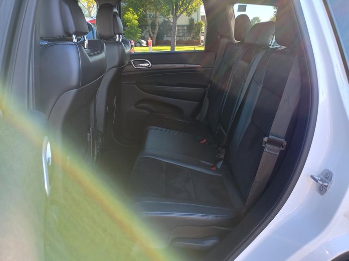 2015 Jeep Grand Cherokee Blackhawk WK MY15 4X4 Dual Range Bright White