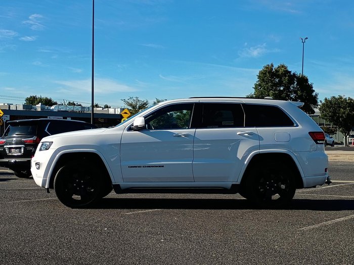 2015 Jeep Grand Cherokee Blackhawk WK MY15 4X4 Dual Range Bright White