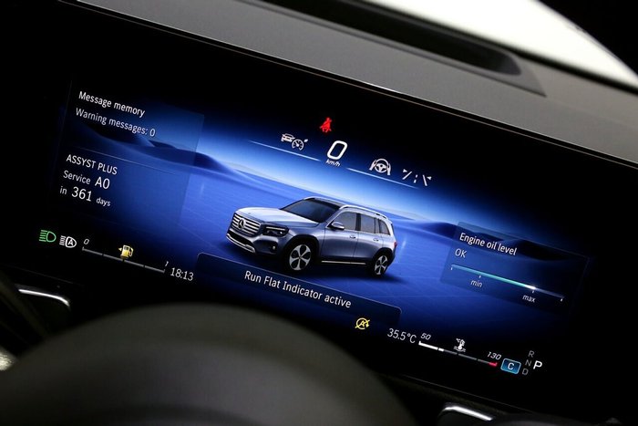 2024 Mercedes-Benz GLB-Class GLB200