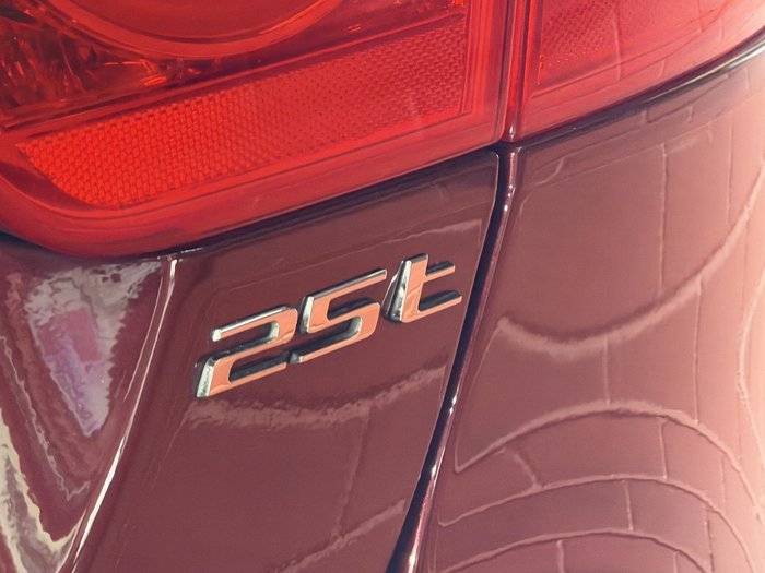 2015 Jaguar XE 25t Portfolio