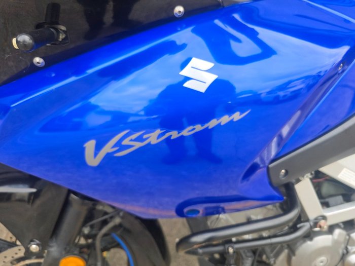 2004 Suzuki DL650 V-STROM BLUE
