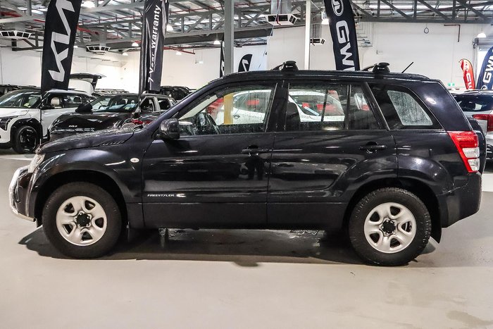 2014 Suzuki Grand Vitara Urban Navigator