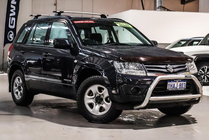 2014 Suzuki Grand Vitara Urban Navigator
