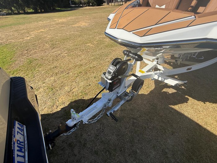 2026 Malibu Response TXi Open Bow