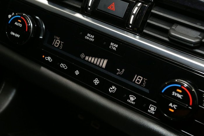 2023 Nissan Pathfinder ST-L