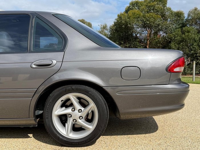 1995 Ford Fairmont Ghia EF