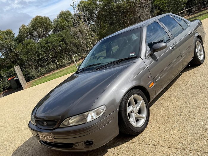1995 Ford Fairmont Ghia EF