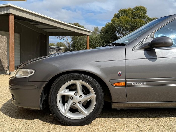 1995 Ford Fairmont Ghia EF