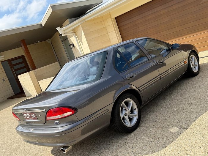 1995 Ford Fairmont Ghia EF