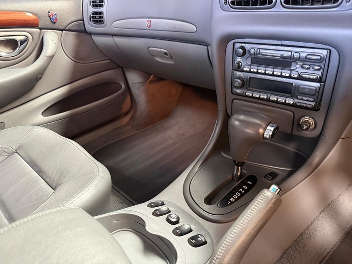 1995 Ford Fairmont Ghia EF