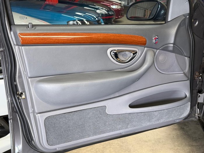 1995 Ford Fairmont Ghia EF