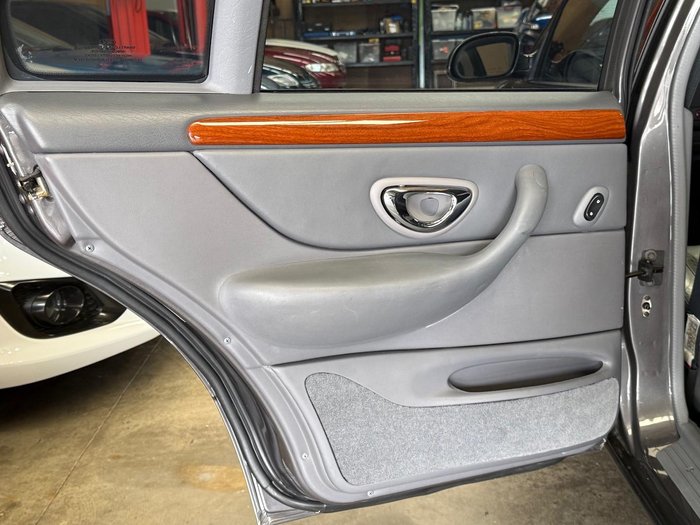 1995 Ford Fairmont Ghia EF