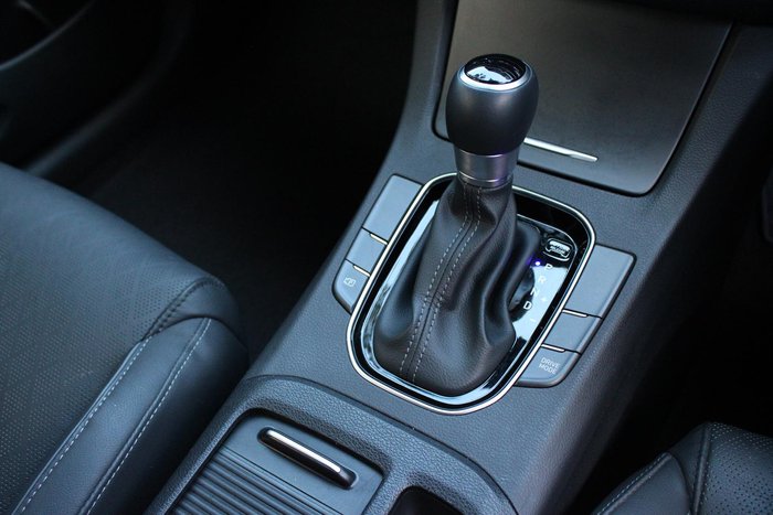 2022 Hyundai i30 Elite PD.V4 MY22 Polar White