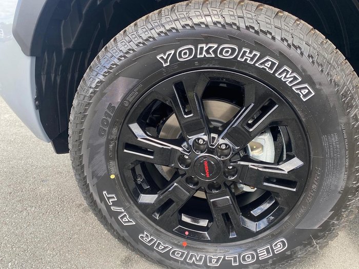 2025 Nissan Navara PRO-4X