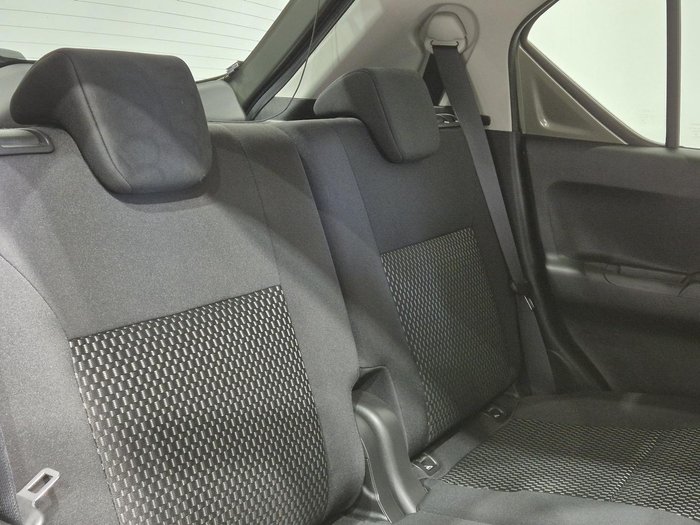 2024 Suzuki Ignis GLX MF Series II