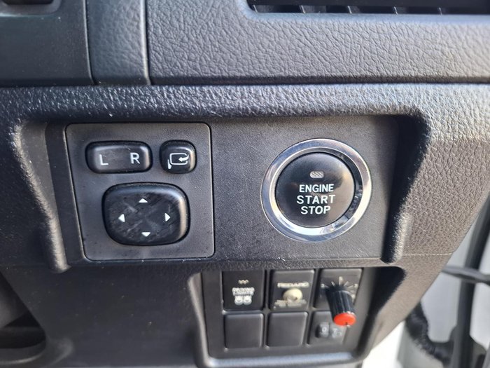 2011 Toyota Landcruiser Prado GXL GRJ150R 4X4 Constant Glacier White