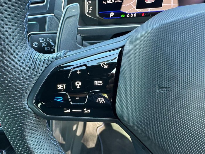 2022 Volkswagen Tiguan R