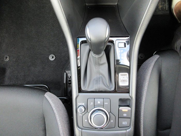 2025 Mazda CX-3 G20 Pure