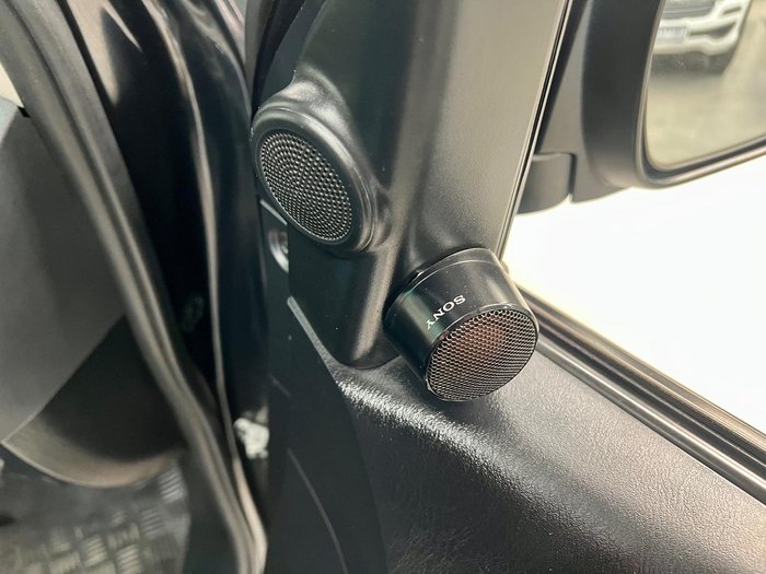 2014 Toyota Hilux SR5 KUN26R MY14 4X4 Dual Range Metal Storm