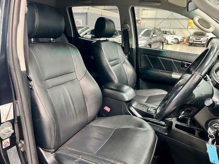 2014 Toyota Hilux SR5 KUN26R MY14 4X4 Dual Range Metal Storm