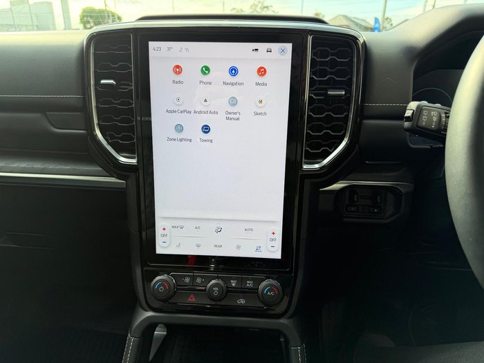 2024 Ford Everest Platinum